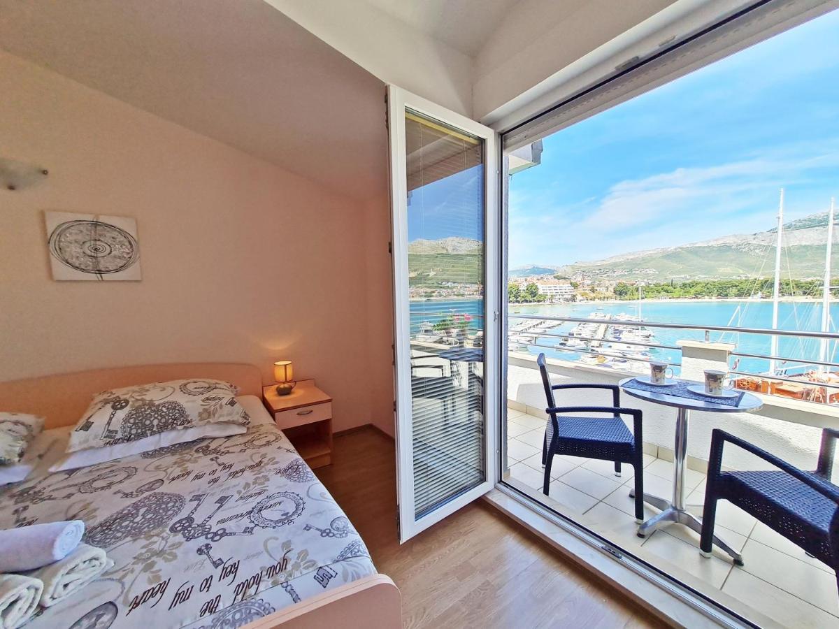 Rooms And Apartments Porat Stobreč Dış mekan fotoğraf