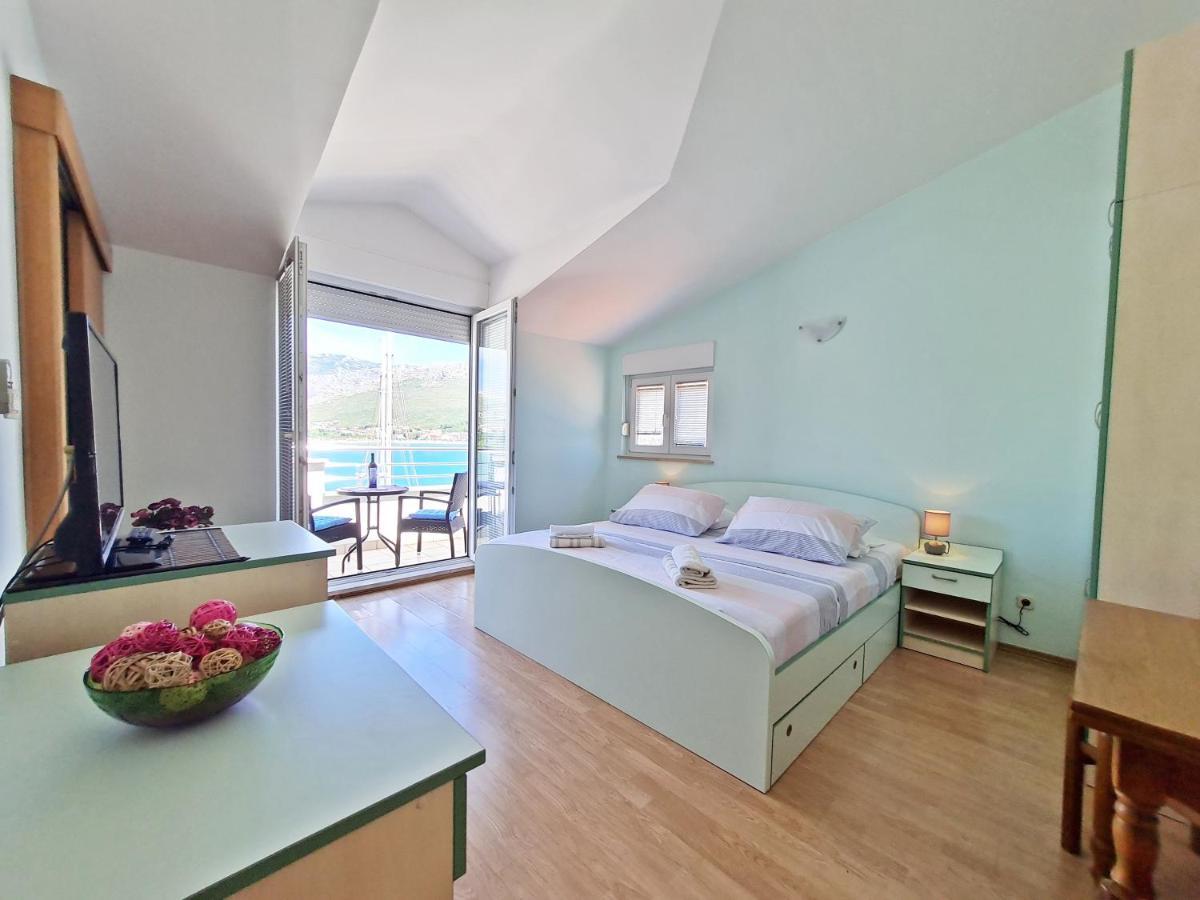 Rooms And Apartments Porat Stobreč Dış mekan fotoğraf