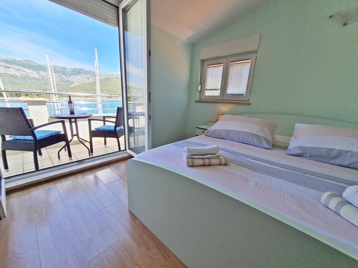 Rooms And Apartments Porat Stobreč Dış mekan fotoğraf