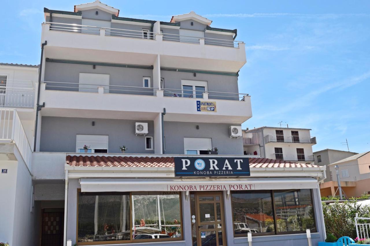 Rooms And Apartments Porat Stobreč Dış mekan fotoğraf